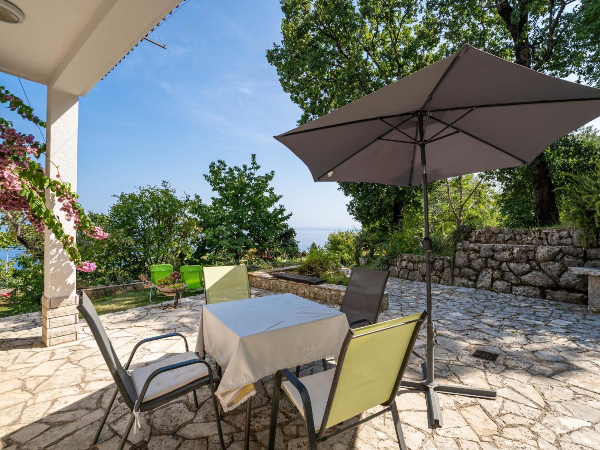 Apartment Emil By Interhome Lovran Exteriér fotografie